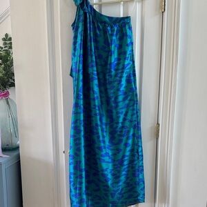 Elegant Blue and Green Maxi Dress